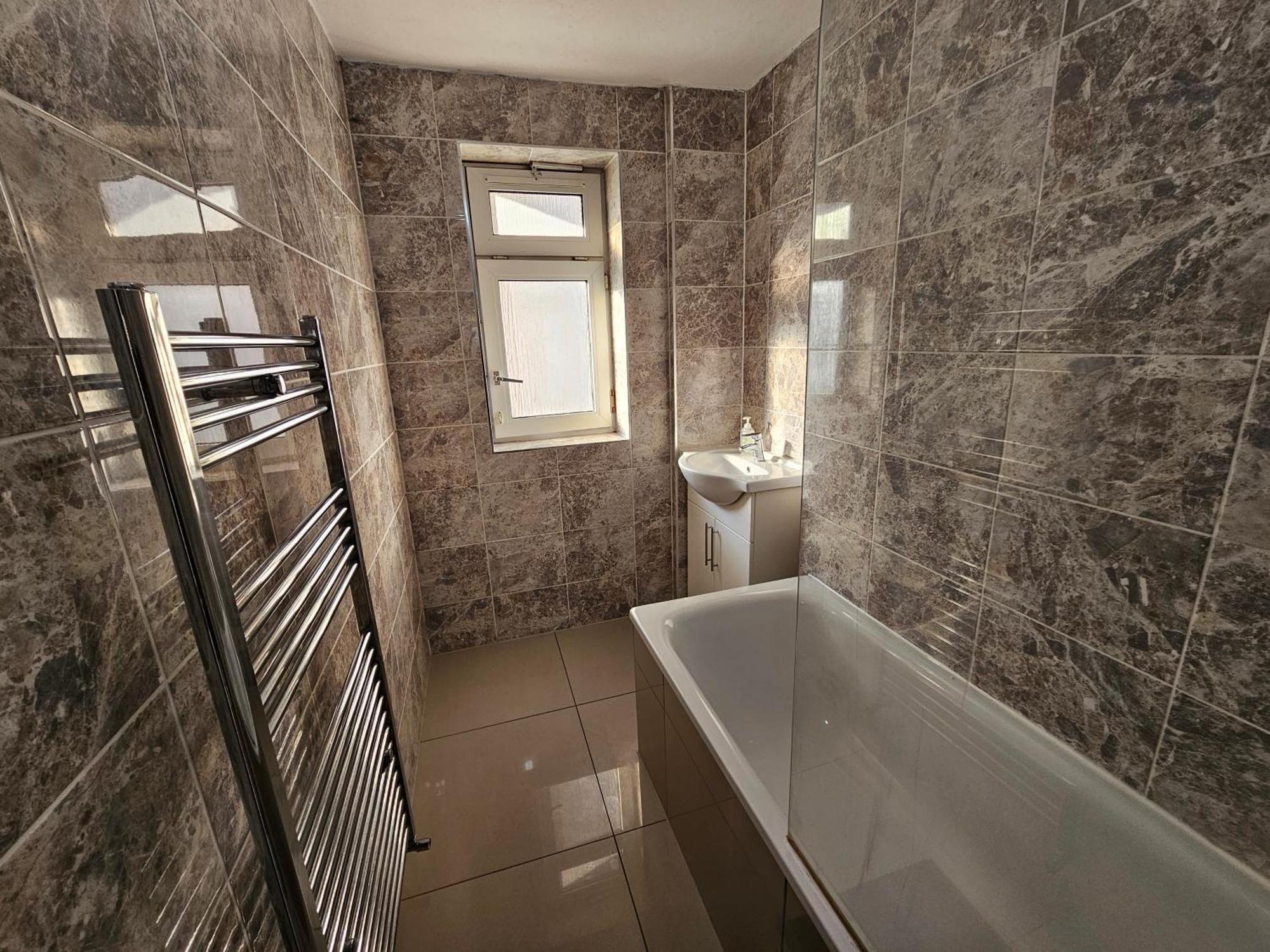Towerhill Rooms Лондон Екстериор снимка